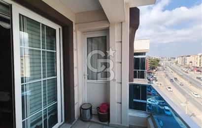 COLDWELL BANKER POYRAZ'DAN CADDE ÜZERİ GENİŞ 3+1 FIRSAT DAİRE