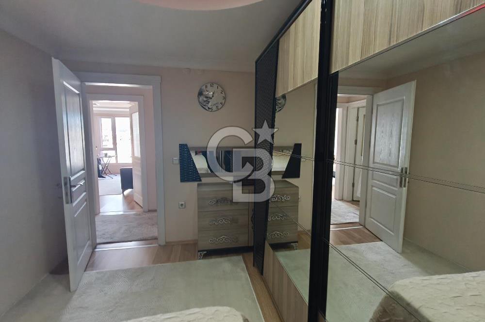 COLDWELL BANKER POYRAZ'DAN CADDE ÜZERİ GENİŞ 3+1 FIRSAT DAİRE