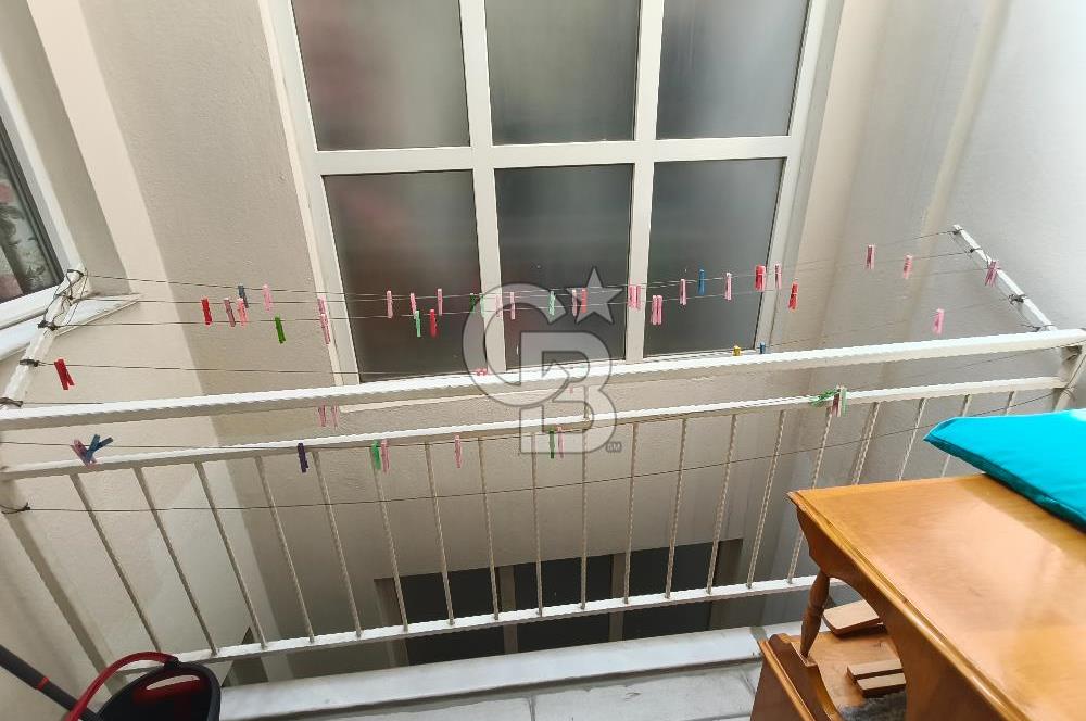 COLDWELL BANKER POYRAZ'DAN CADDE ÜZERİ GENİŞ 3+1 FIRSAT DAİRE