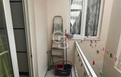 COLDWELL BANKER POYRAZ'DAN CADDE ÜZERİ GENİŞ 3+1 FIRSAT DAİRE