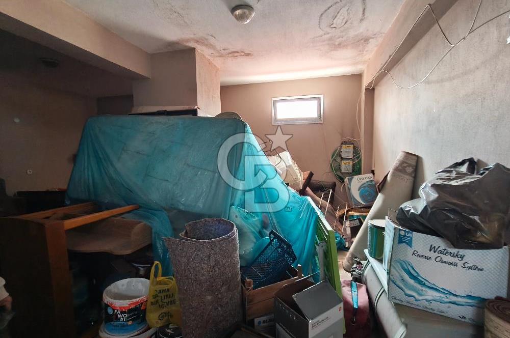 COLDWELL BANKER POYRAZ'DAN CADDE ÜZERİ GENİŞ 3+1 FIRSAT DAİRE