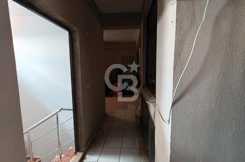 COLDWELL BANKER POYRAZ'DAN CADDE ÜZERİ GENİŞ 3+1 FIRSAT DAİRE