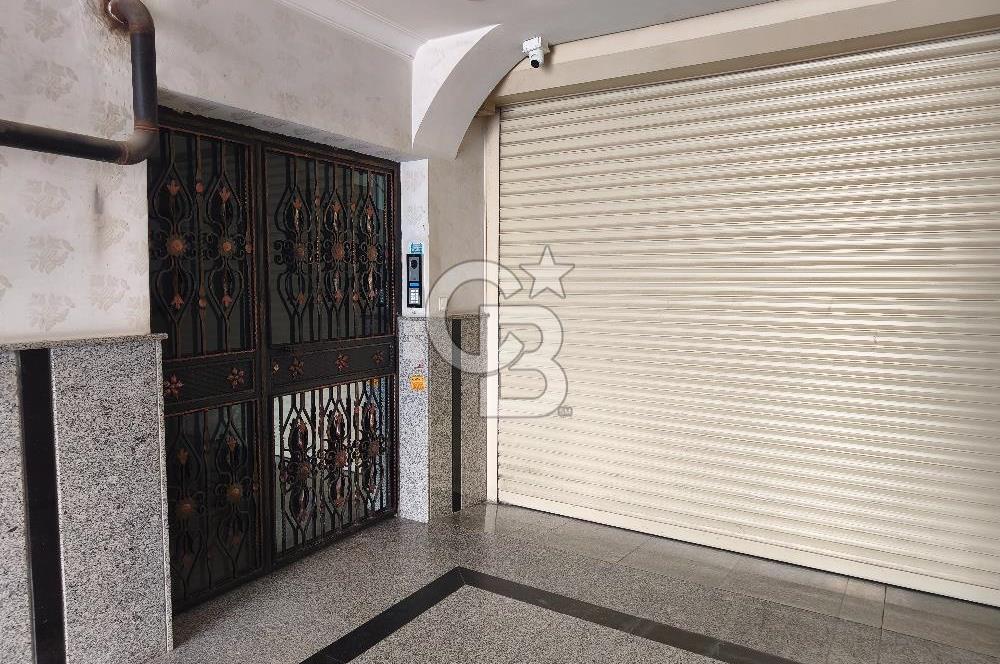 COLDWELL BANKER POYRAZ'DAN CADDE ÜZERİ GENİŞ 3+1 FIRSAT DAİRE