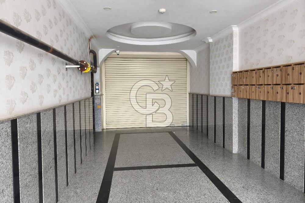 COLDWELL BANKER POYRAZ'DAN CADDE ÜZERİ GENİŞ 3+1 FIRSAT DAİRE