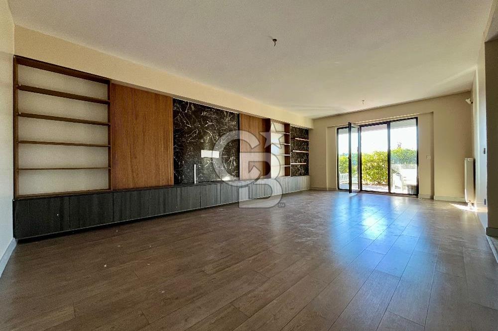 SEMT BAHÇEKENT 2. ETAPTA 3. KATLI BİNA'DA SATILIK 3+1 BAHÇE KATI