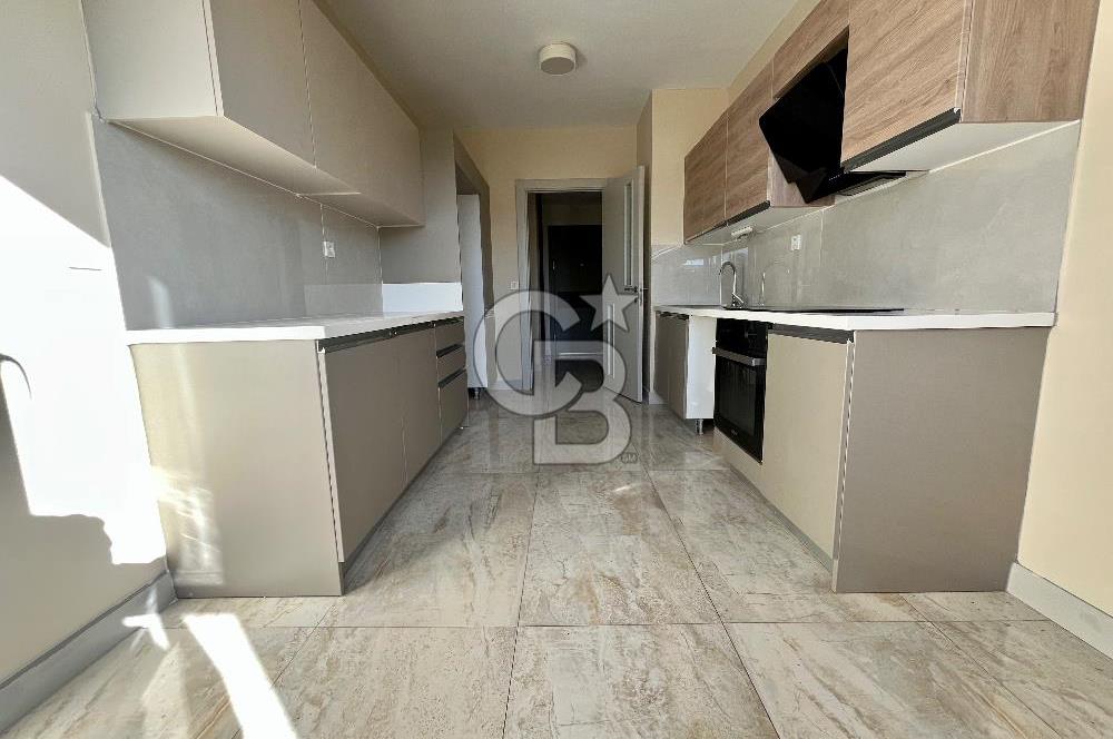 SEMT BAHÇEKENT 2. ETAPTA 3. KATLI BİNA'DA SATILIK 3+1 BAHÇE KATI