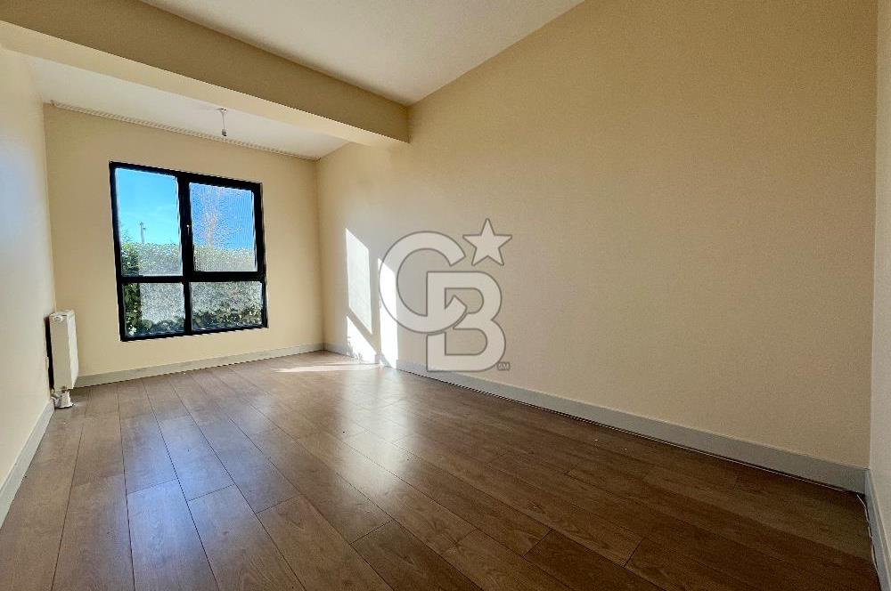 SEMT BAHÇEKENT 2. ETAPTA 3. KATLI BİNA'DA SATILIK 3+1 BAHÇE KATI