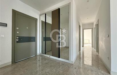 SEMT BAHÇEKENT'TE KISA KATLI BLOKTA 3 CEPHELİ KİRALIK 4+1 DAİRE