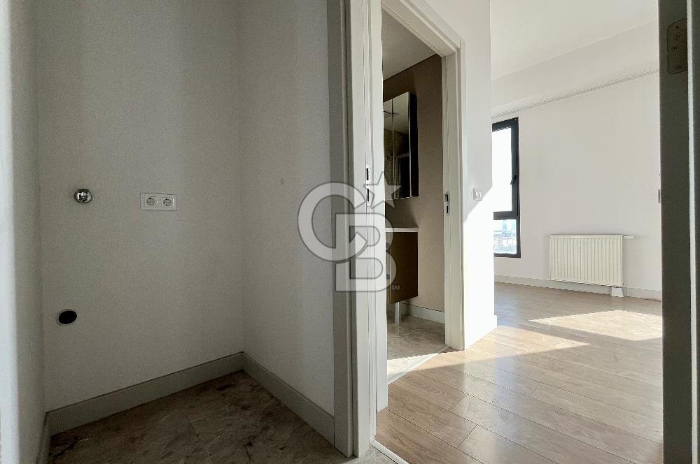 SEMT BAHÇEKENT'TE KISA KATLI BLOKTA 3 CEPHELİ KİRALIK 4+1 DAİRE