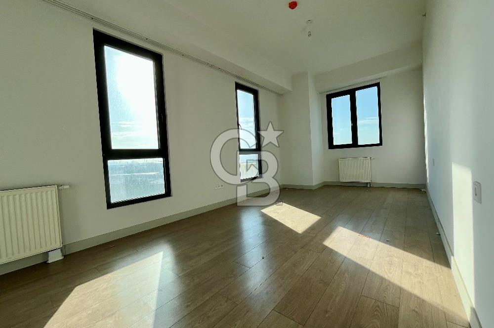 SEMT BAHÇEKENT'TE KISA KATLI BLOKTA 3 CEPHELİ KİRALIK 4+1 DAİRE