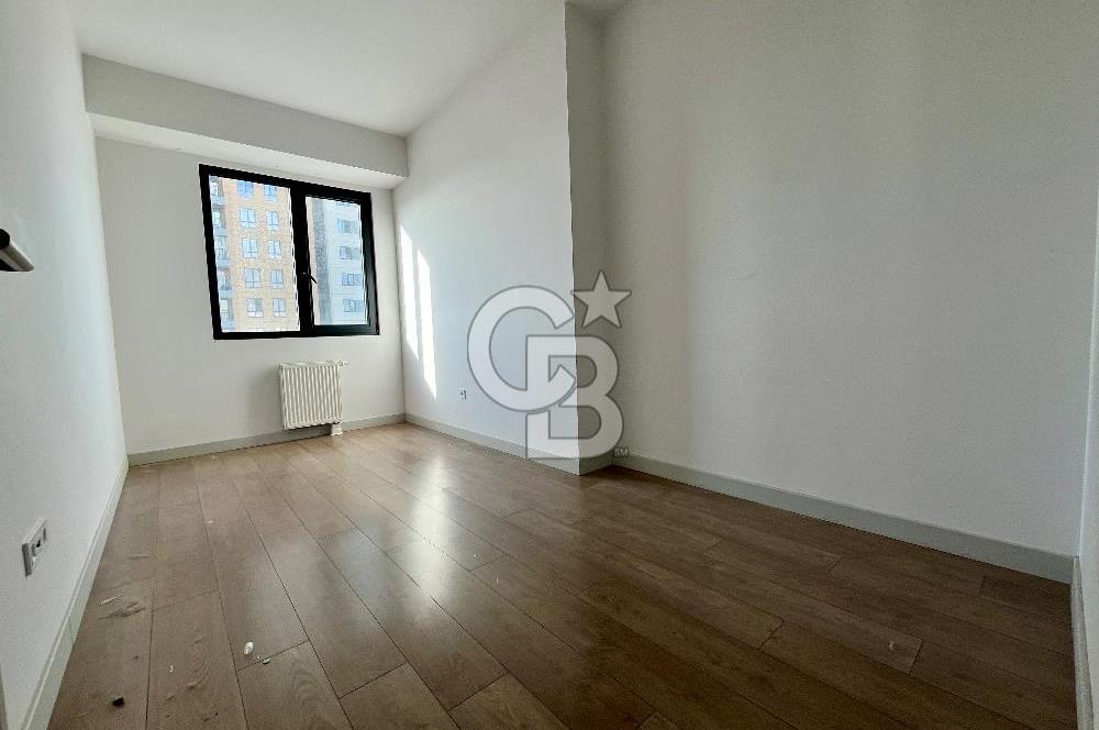 SEMT BAHÇEKENT'TE KISA KATLI BLOKTA 3 CEPHELİ KİRALIK 4+1 DAİRE