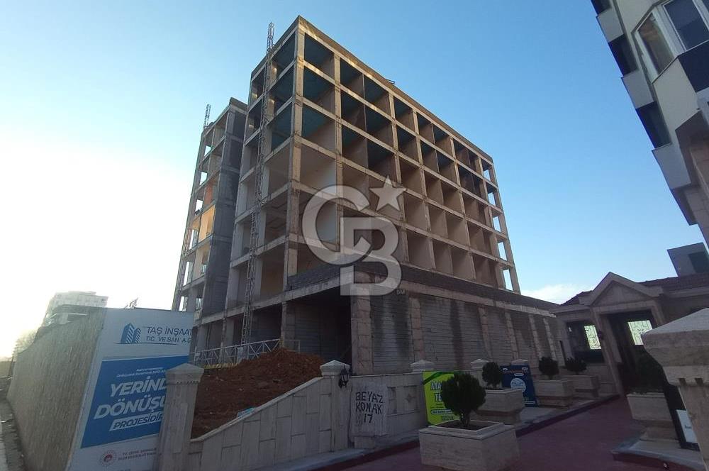 CB'DEN ANA CADDE ÜZERİ TAŞ PLAZA'DA SATILIK ARA KAT DAİRE