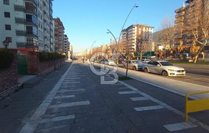 CB'DEN ANA CADDE ÜZERİ TAŞ PLAZA'DA SATILIK ARA KAT DAİRE