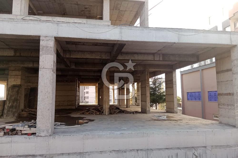 CB'DEN ANA CADDE ÜZERİ YENİ YAPI SATILIK İŞYERİ