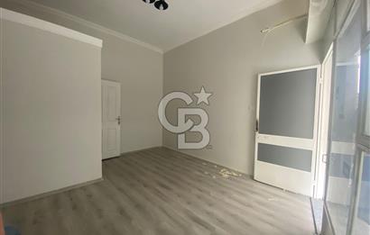 KARŞIYAKA ÇARŞIYA YAKIN İÇİ YAPILI KİRALIK DÜKKAN