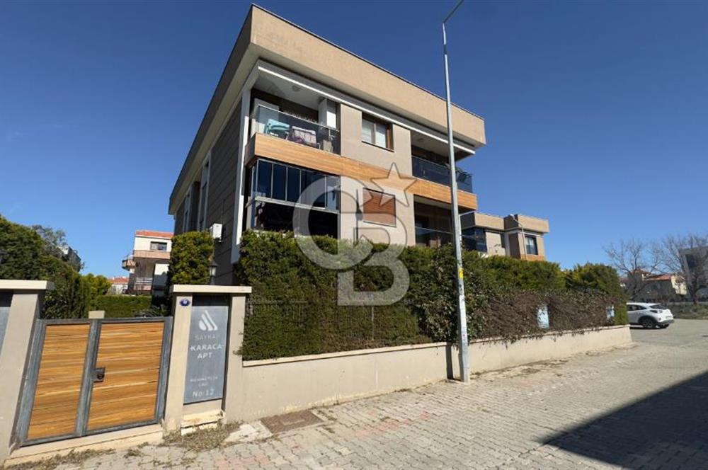 Güzelbahçe Maltepe'de Sahile Yakın Satılık 3+1 Daire