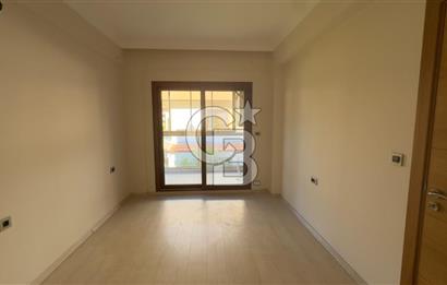 Güzelbahçe Maltepe'de Sahile Yakın Satılık 3+1 Daire