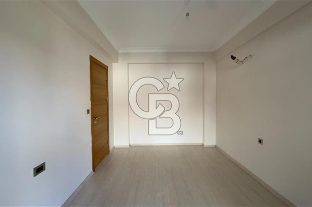 Güzelbahçe Maltepe'de Sahile Yakın Satılık 3+1 Daire