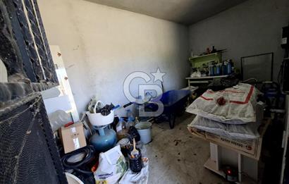 Bornova Yakaköyde Satılık Bağ ve 2+1 ev