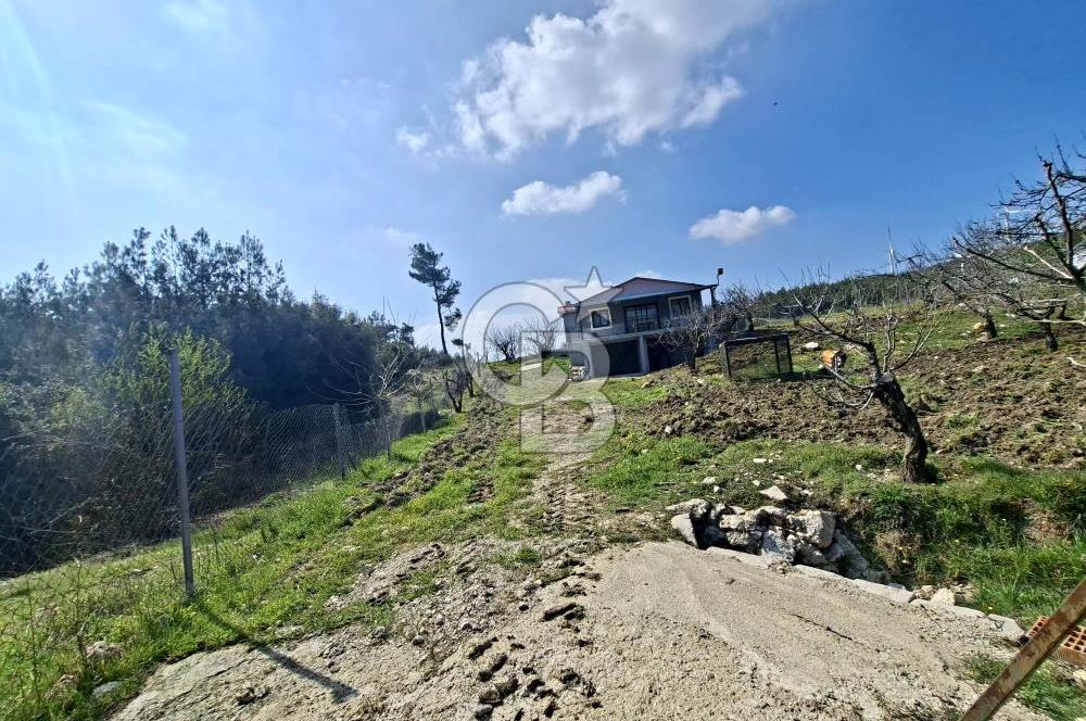 Bornova Yakaköyde Satılık Bağ ve 2+1 ev