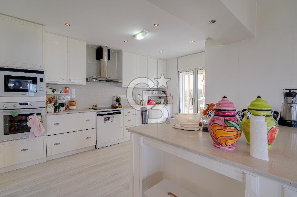 ALTINYUNUS DENİZE SIFIR VİLLA