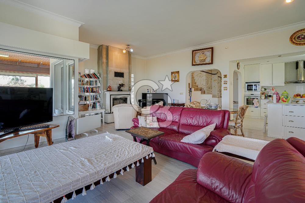 ALTINYUNUS DENİZE SIFIR VİLLA