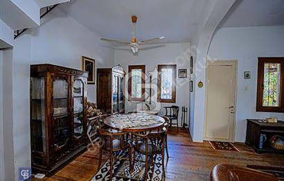 Foça'da Denize Yürüme Mesafesinde Sezonluk Kiralık 3+1 Villa