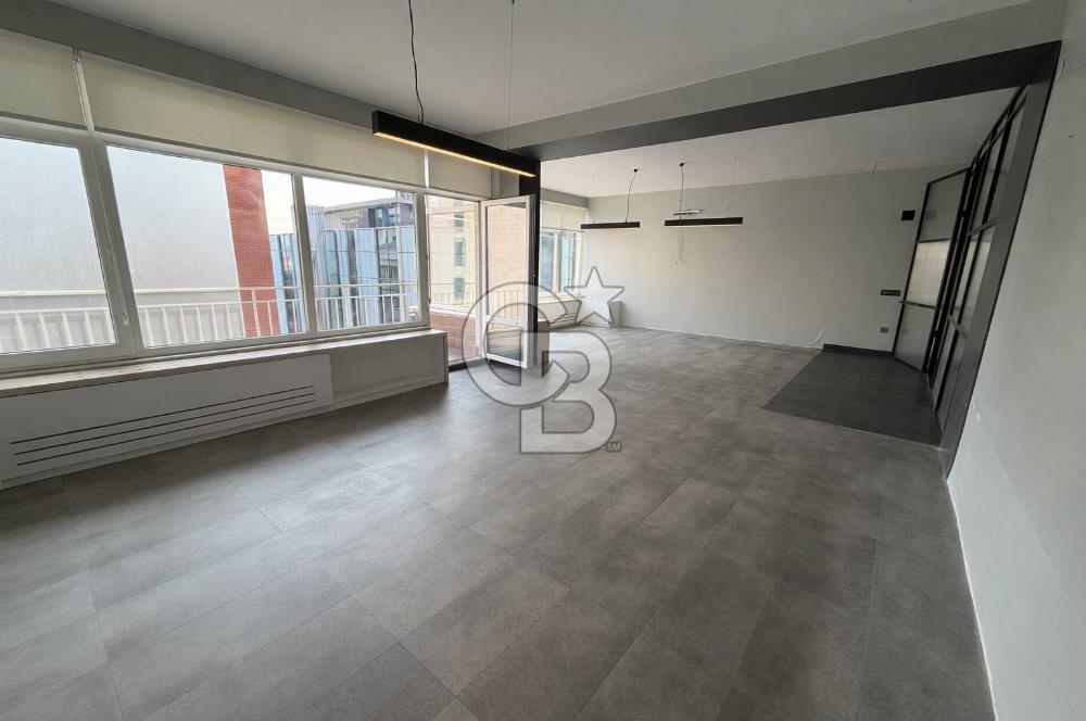 BÜYÜKDERE CADDESİ ÜZERİNDE TABELA DEĞERLİ KİRALIK 4+1 OFİS 
