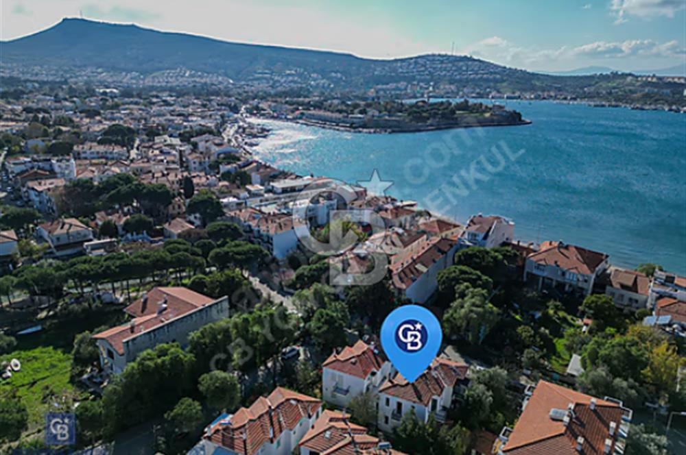 Foça'da Denize Yürüme Mesafesinde Sezonluk Kiralık 3+1 Villa