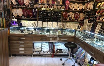 KAPALI ÇARŞIDA İŞLEK LOKASYONDA SATILIK 16 M2 FIRSAT DÜKKAN