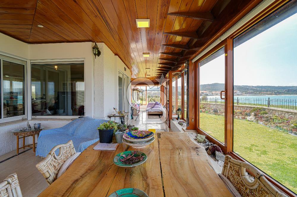 ALTINYUNUS DENİZE SIFIR VİLLA