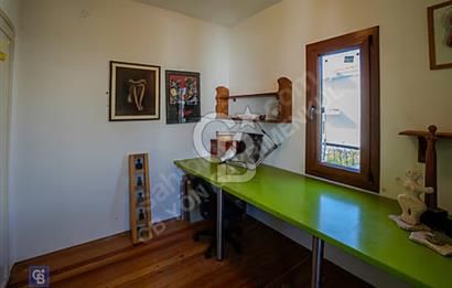 Foça'da Denize Yürüme Mesafesinde Sezonluk Kiralık 3+1 Villa