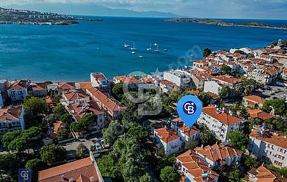 Foça'da Denize Yürüme Mesafesinde Sezonluk Kiralık 3+1 Villa