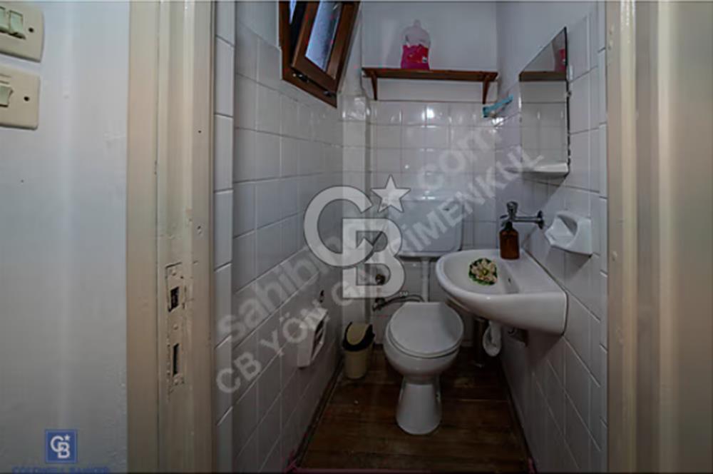 Foça'da Denize Yürüme Mesafesinde Sezonluk Kiralık 3+1 Villa