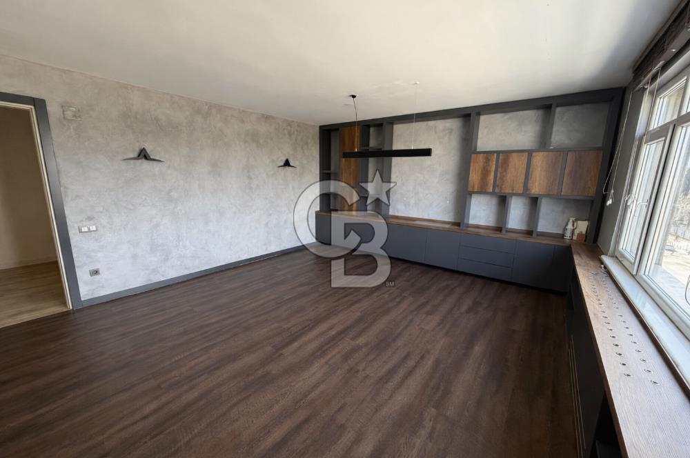 BÜYÜKDERE CADDESİ ÜZERİNDE TABELA DEĞERLİ KİRALIK 4+1 OFİS 