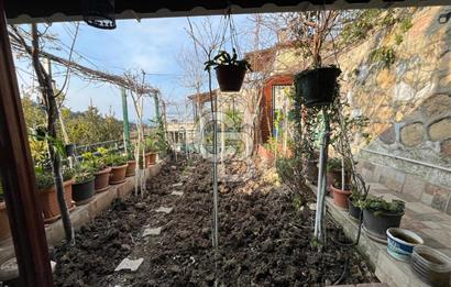 Yenifoça Alize Sitesi Teras Evlerde Deniz manzaralı 2+1 Yazlık