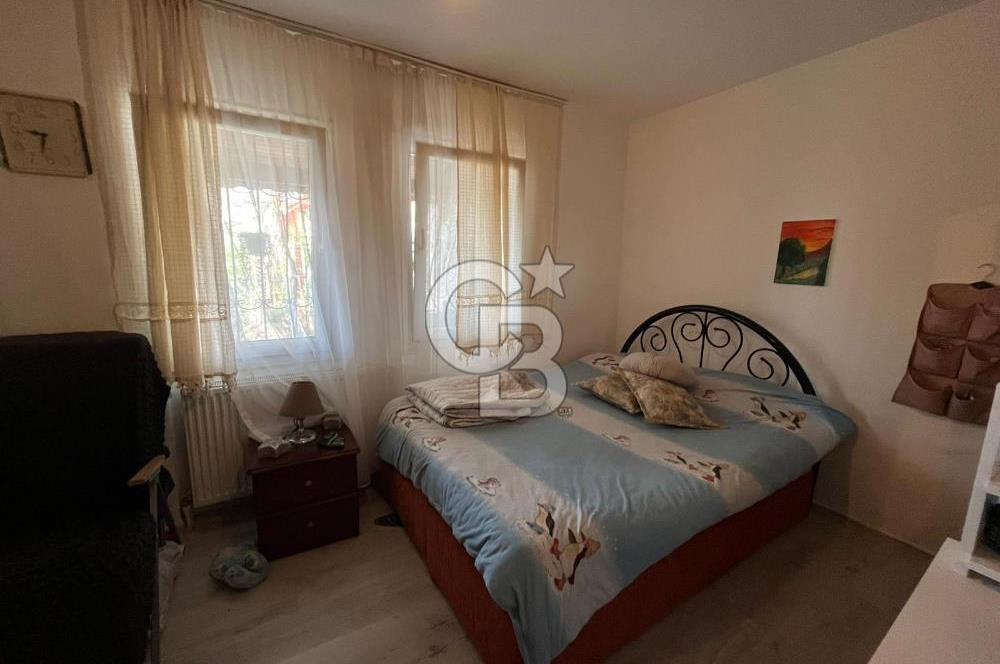 Yenifoça Alize Sitesi Teras Evlerde Deniz manzaralı 2+1 Yazlık