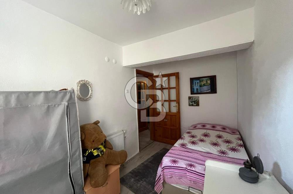 Yenifoça Alize Sitesi Teras Evlerde Deniz manzaralı 2+1 Yazlık