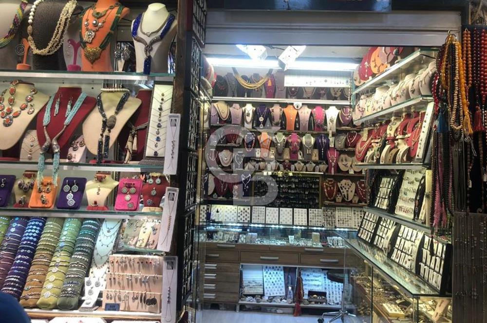KAPALI ÇARŞIDA İŞLEK LOKASYONDA SATILIK 16 M2 FIRSAT DÜKKAN