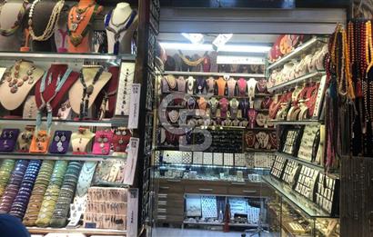 KAPALI ÇARŞIDA İŞLEK LOKASYONDA SATILIK 16 M2 FIRSAT DÜKKAN
