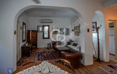 Foça'da Denize Yürüme Mesafesinde Sezonluk Kiralık 3+1 Villa