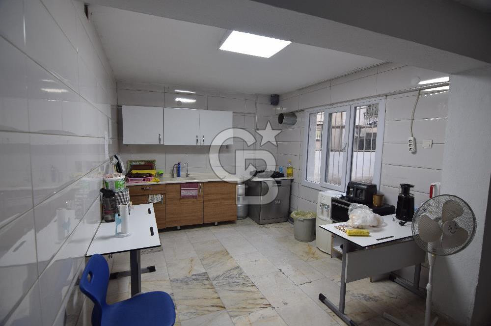 Karşıyaka Yalı Mahallesi Sağlık Ocağı Kiracılı Satılık İşyeri