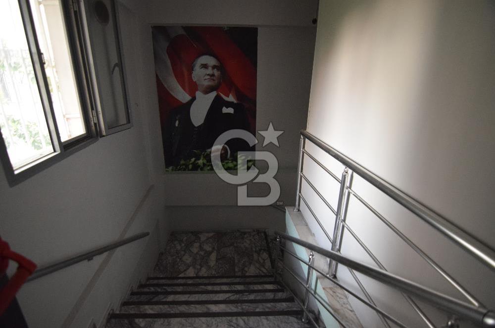 Karşıyaka Yalı Mahallesi Sağlık Ocağı Kiracılı Satılık İşyeri