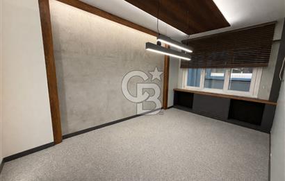 BÜYÜKDERE CADDESİ ÜZERİNDE TABELA DEĞERLİ KİRALIK 4+1 OFİS 