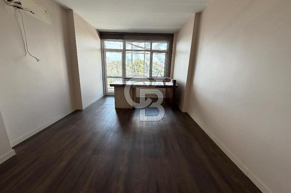 BÜYÜKDERE CADDESİ ÜZERİNDE TABELA DEĞERLİ KİRALIK 4+1 OFİS 