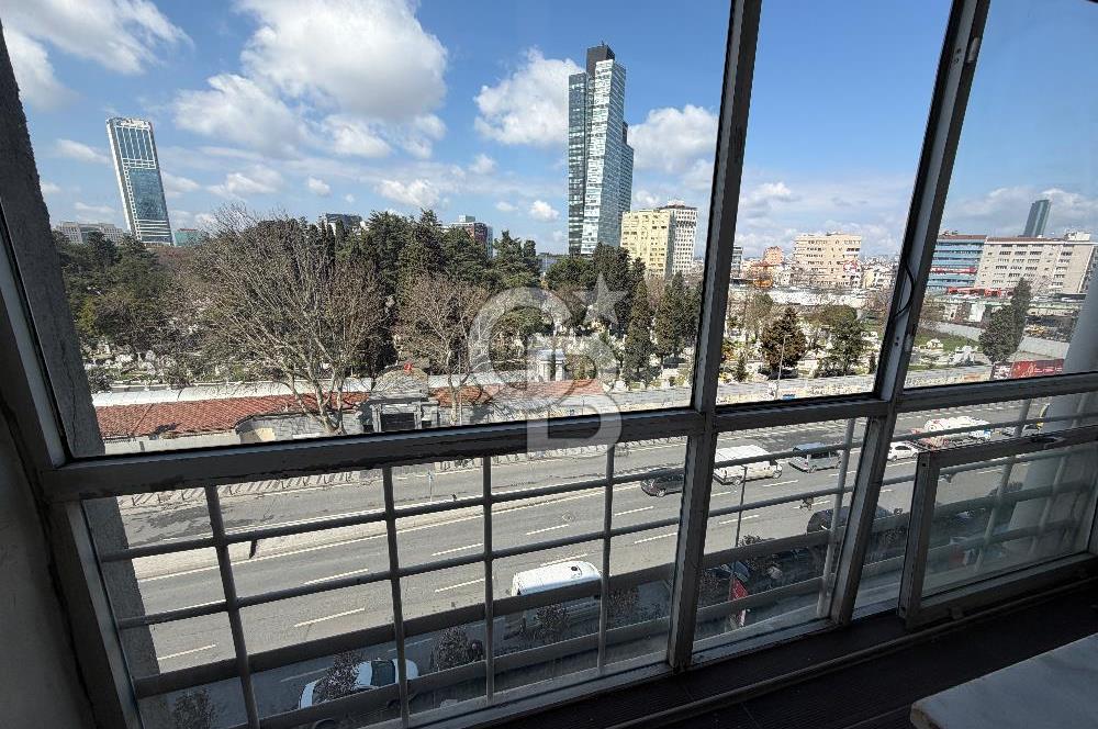 BÜYÜKDERE CADDESİ ÜZERİNDE TABELA DEĞERLİ KİRALIK 4+1 OFİS 