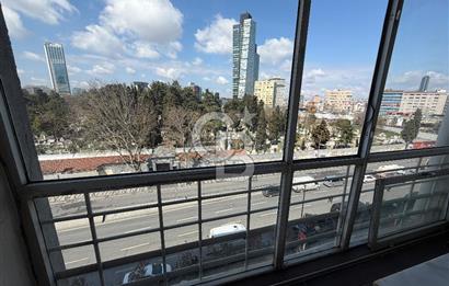 BÜYÜKDERE CADDESİ ÜZERİNDE TABELA DEĞERLİ KİRALIK 4+1 OFİS 
