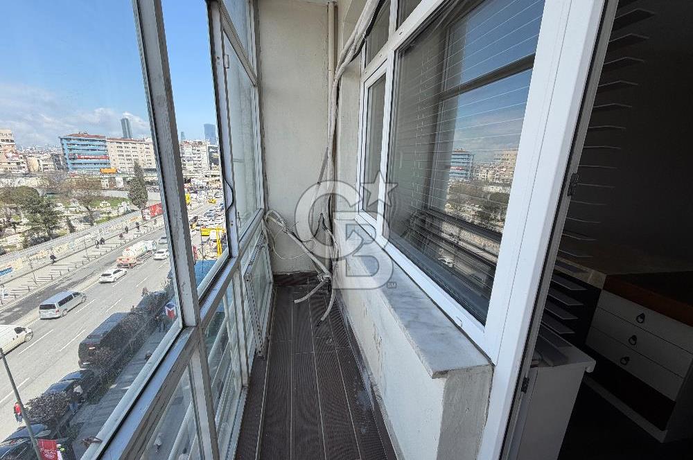 BÜYÜKDERE CADDESİ ÜZERİNDE TABELA DEĞERLİ KİRALIK 4+1 OFİS 