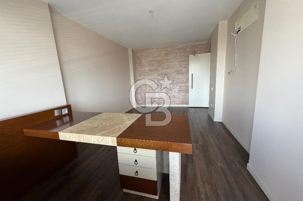 BÜYÜKDERE CADDESİ ÜZERİNDE TABELA DEĞERLİ KİRALIK 4+1 OFİS 