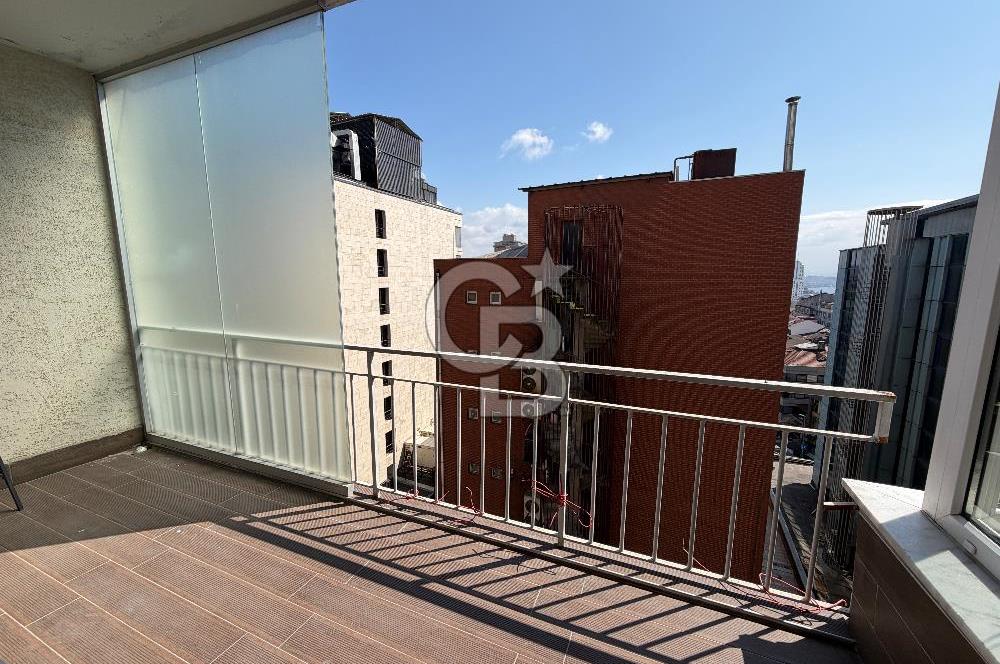 BÜYÜKDERE CADDESİ ÜZERİNDE TABELA DEĞERLİ KİRALIK 4+1 OFİS 